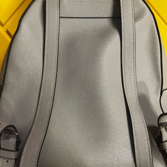 COACH Jordyn backpack - Picture 3 of 5